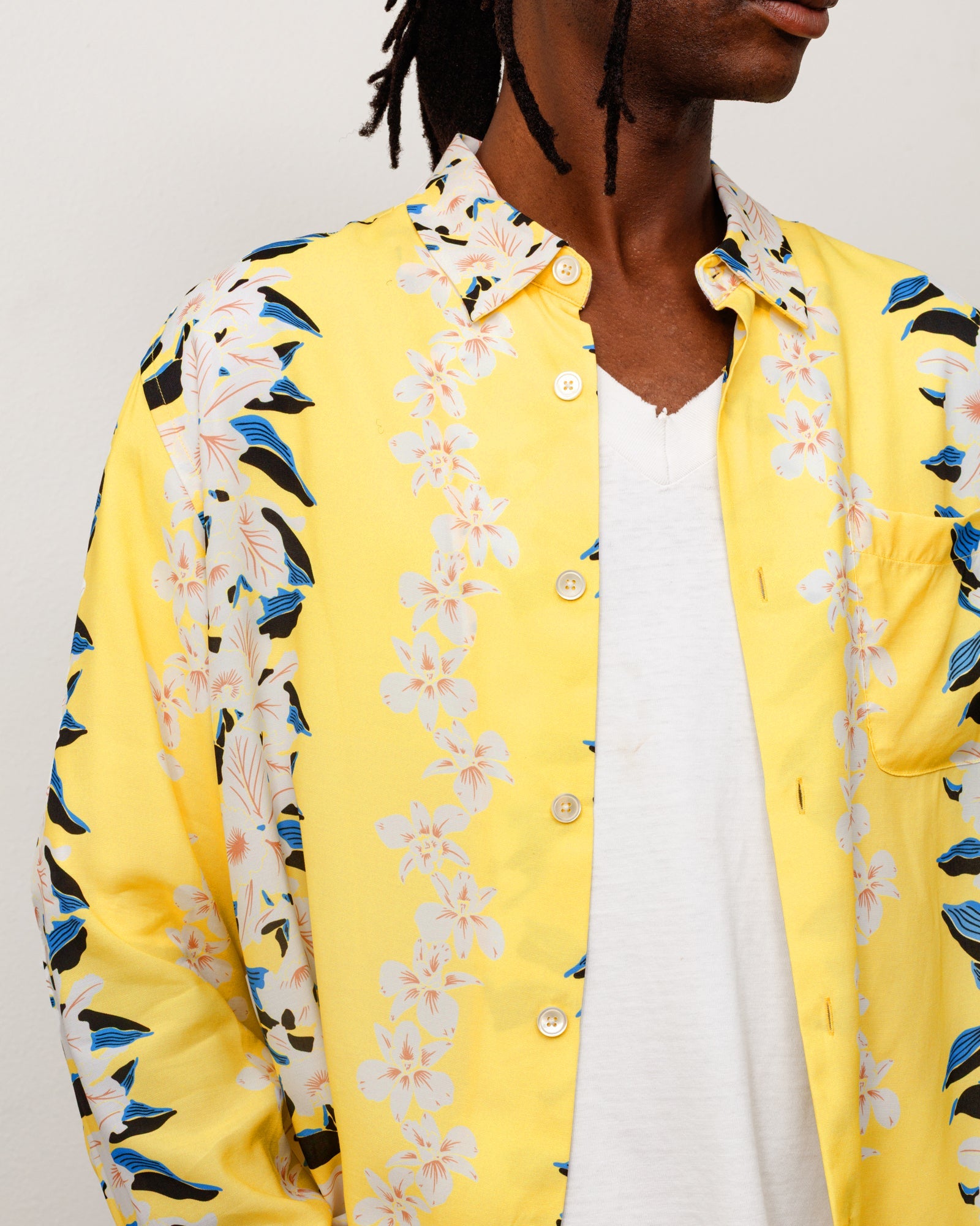 HAWAIIAN FLORAL SHIRT