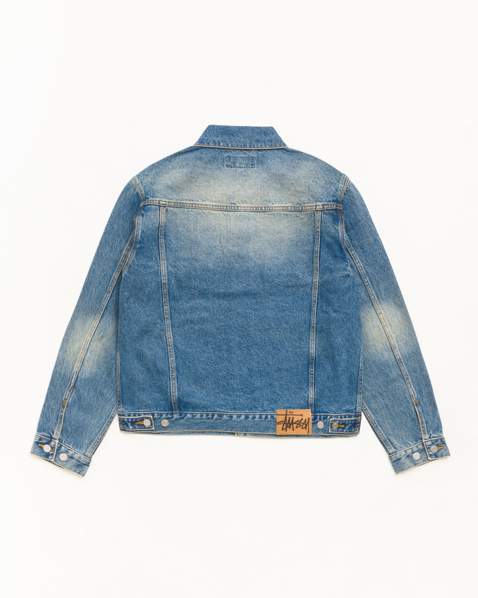 DENIM TRUCKER JACKET