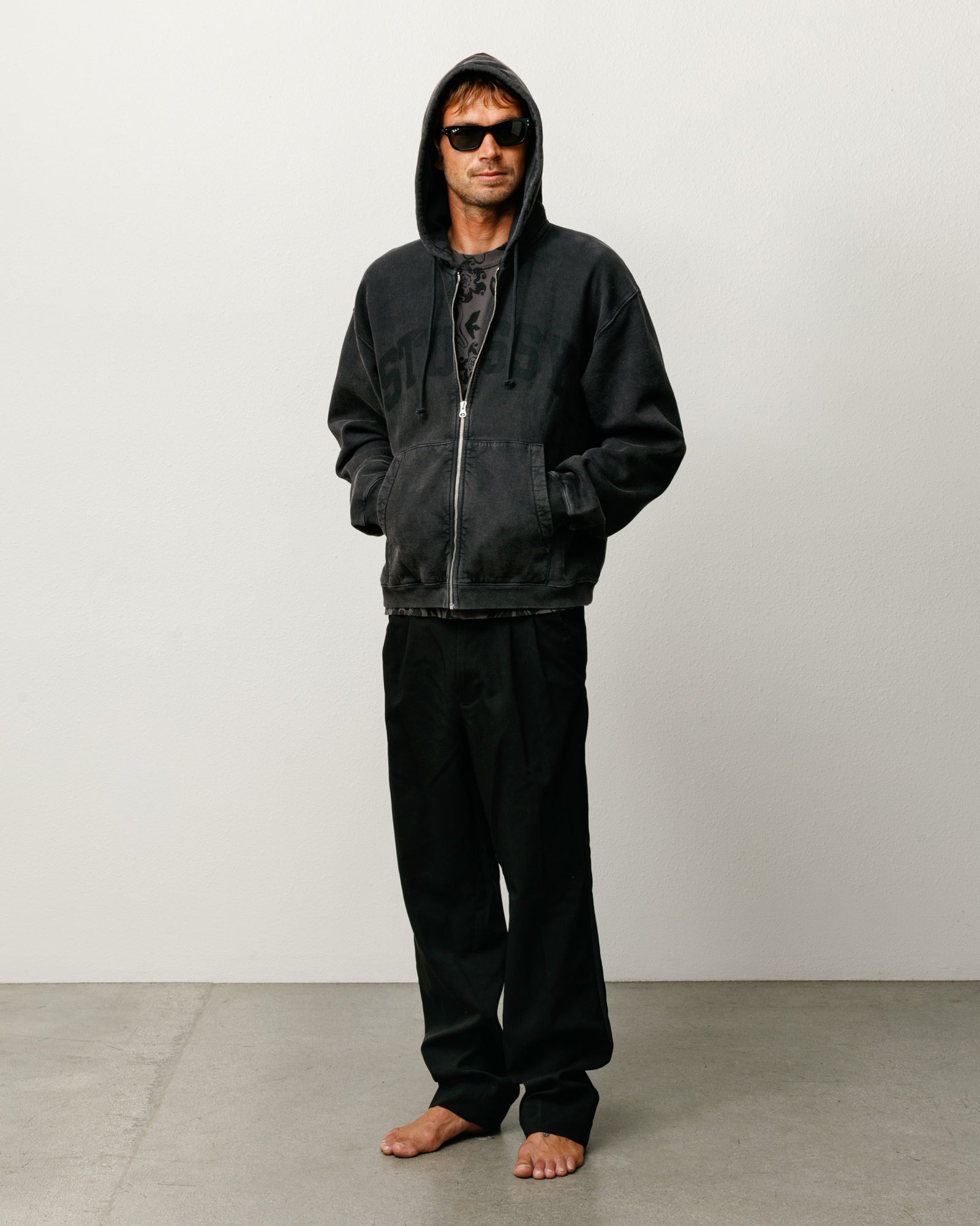 FADED GRAPHIC ZIP HOODIE