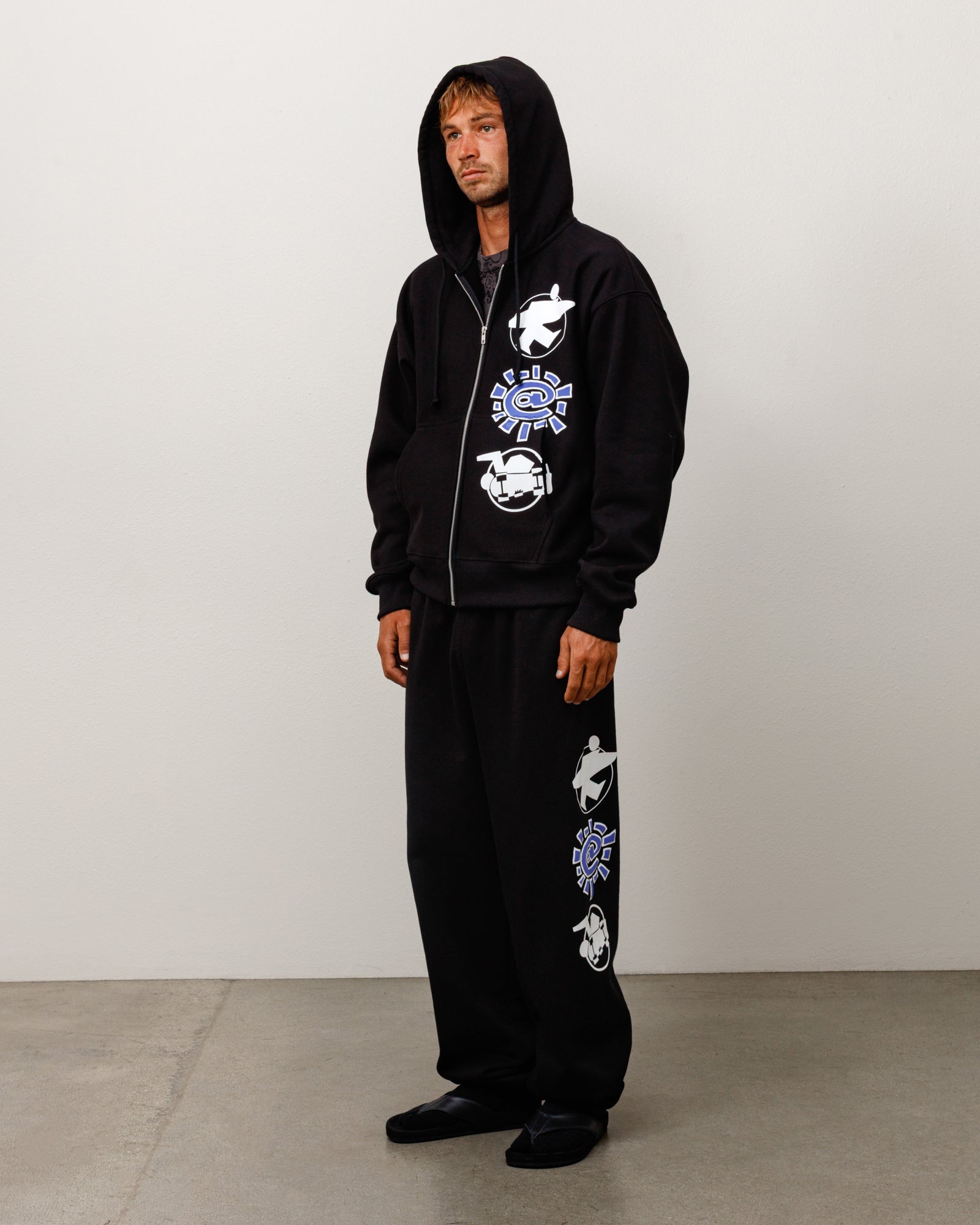 STÜSSY & ALWAYS STACK ZIP HOODIE